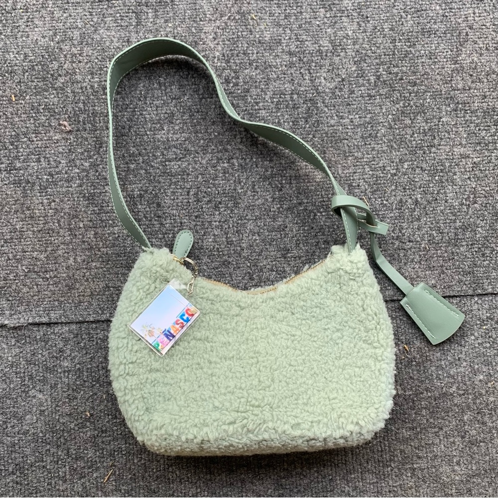 3Am Forever Green Wool Purse